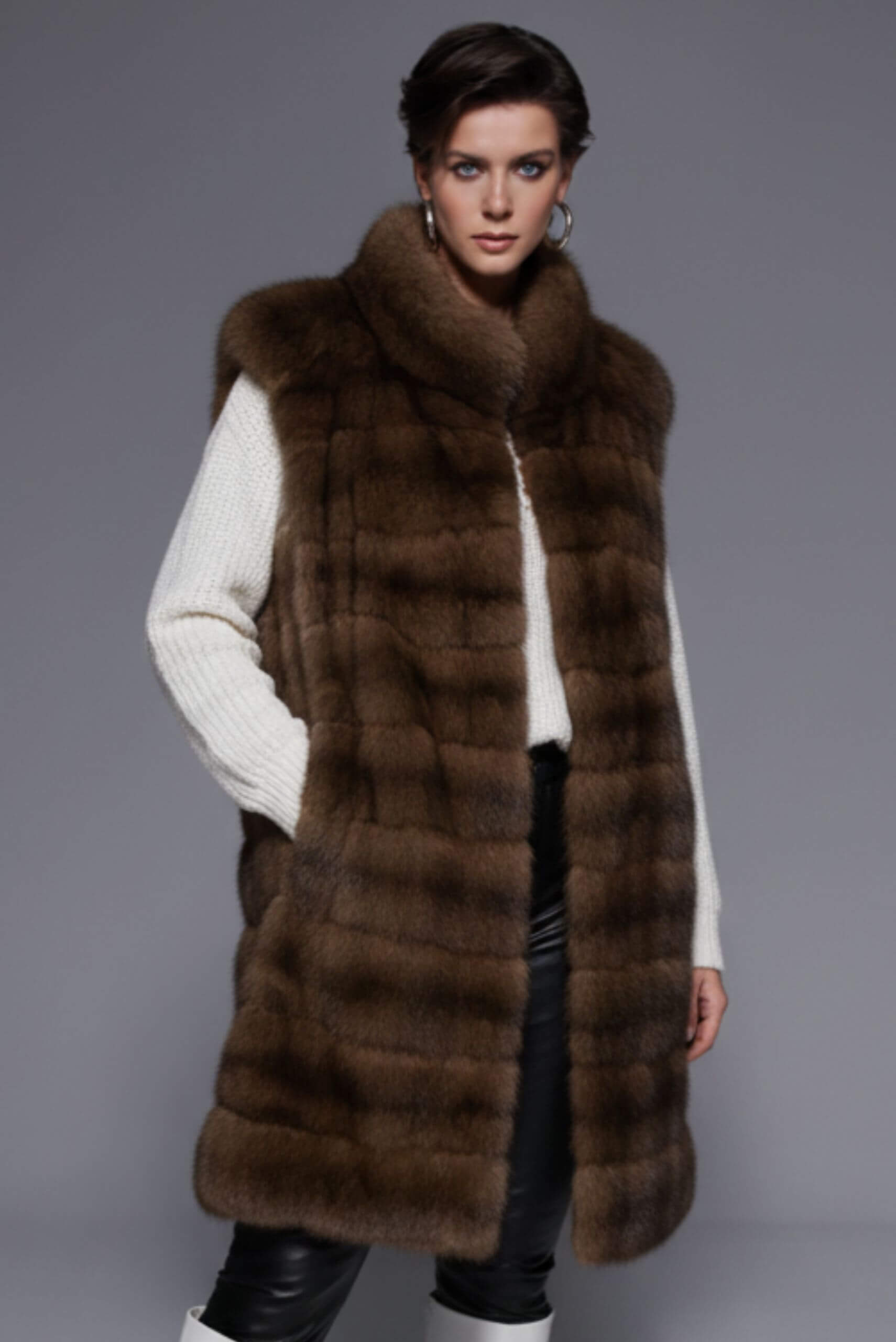Brown long fur vest displayed in an Istanbul boutique – part of a luxury shopping guide for fur coats and vests.